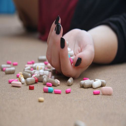 cara mengatasi overdosis obat